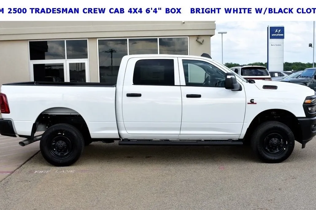 2025 Ram 2500 Tradesman photo 1