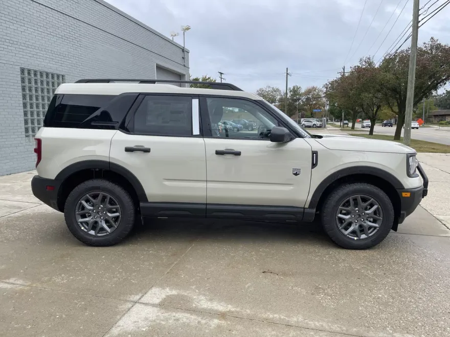 2025 Ford Bronco Sport Big Bend photo 1