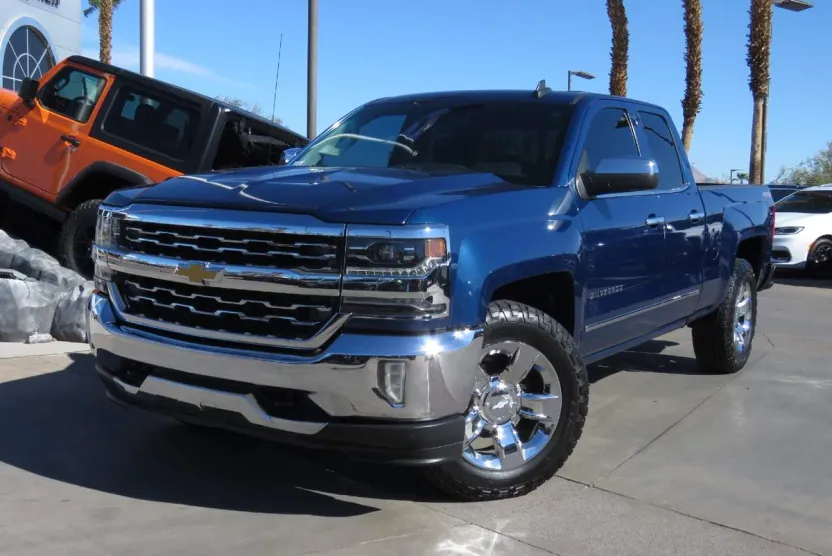 2016 Chevrolet Silverado 1500 LTZ photo 1