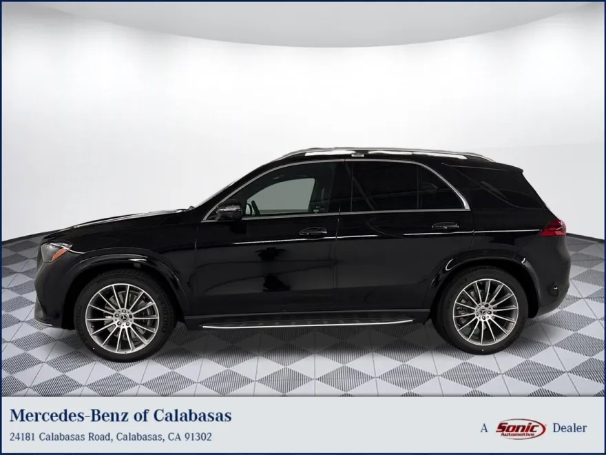 2026 Mercedes Benz GLE 580 4MATIC photo 1