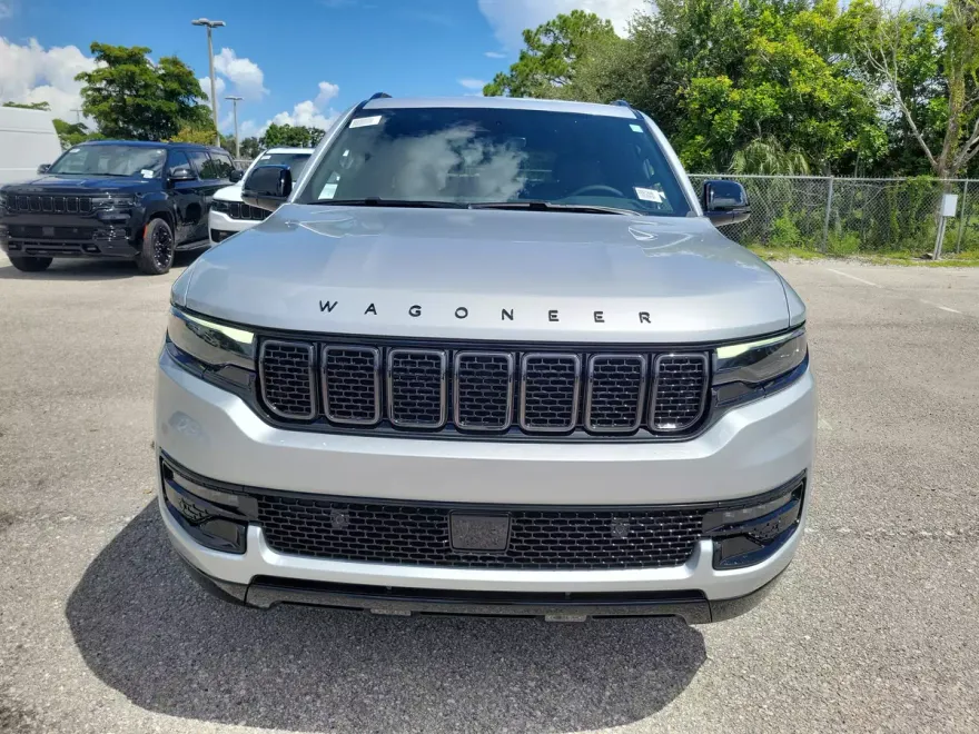 2025 Jeep Wagoneer Series II Carbide photo 1