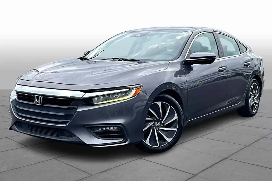 2019 Honda Insight Touring photo 1