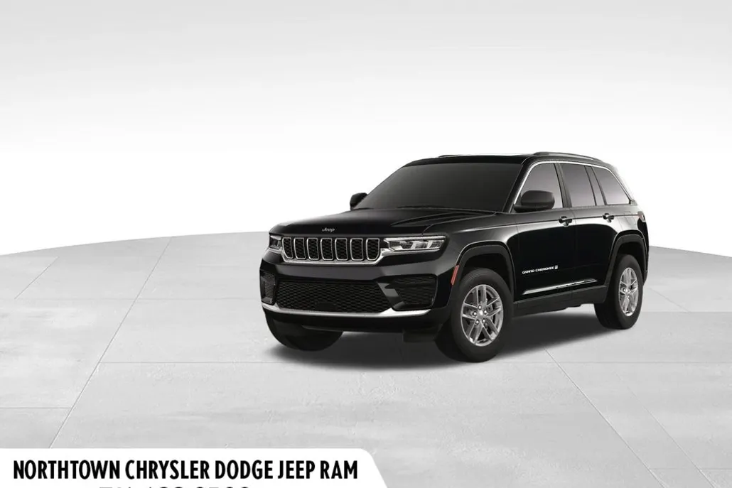2025 Jeep Grand Cherokee Laredo Altitude photo 1