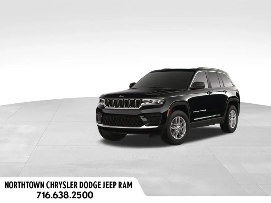 2025 Jeep Grand Cherokee Laredo Altitude photo 1