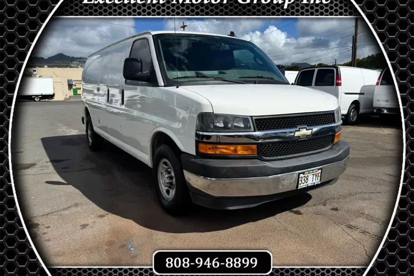 2018 Chevrolet Express Cargo Van 2500 photo 1