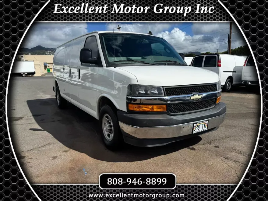 2018 Chevrolet Express Cargo Van 2500 photo 1