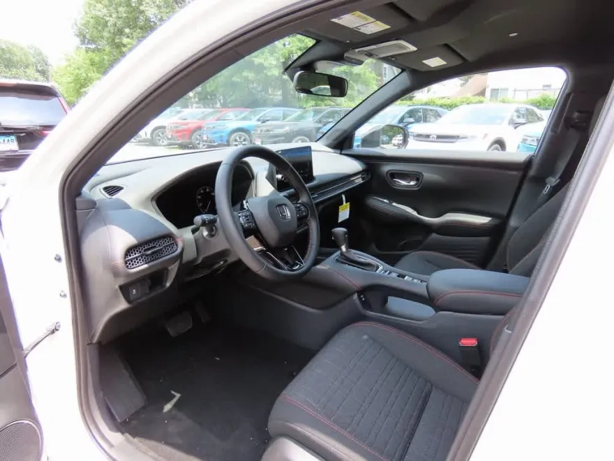 2026 Honda HR-V Sport photo 1