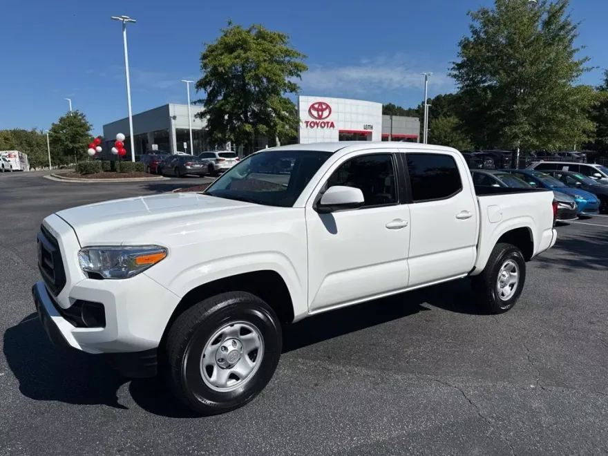2023 Toyota Tacoma SR photo 1