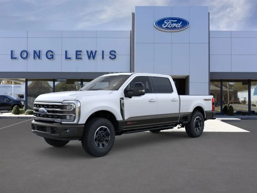 2025 Ford F-250 Lariat photo 1
