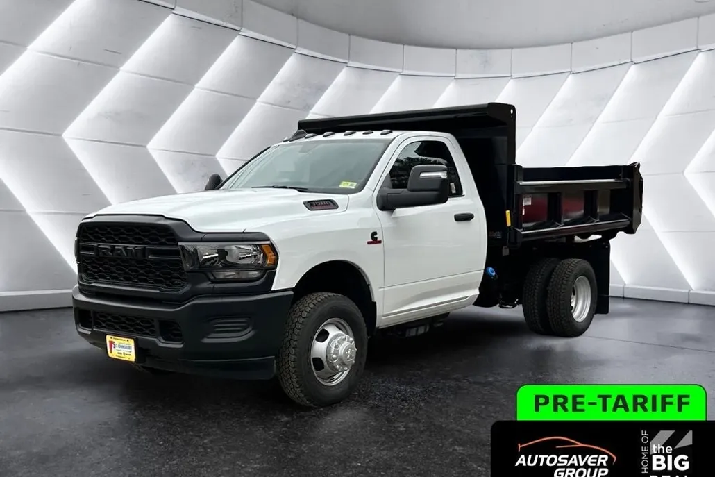 2024 Ram 3500 Tradesman photo 1