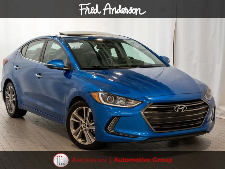 2017 Hyundai Elantra Limited photo 1