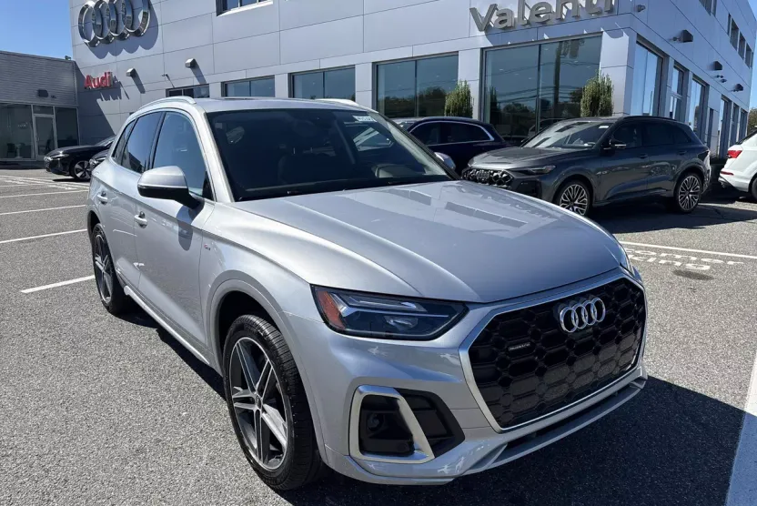 2025 Audi Q5 S line Premium Plus photo 1
