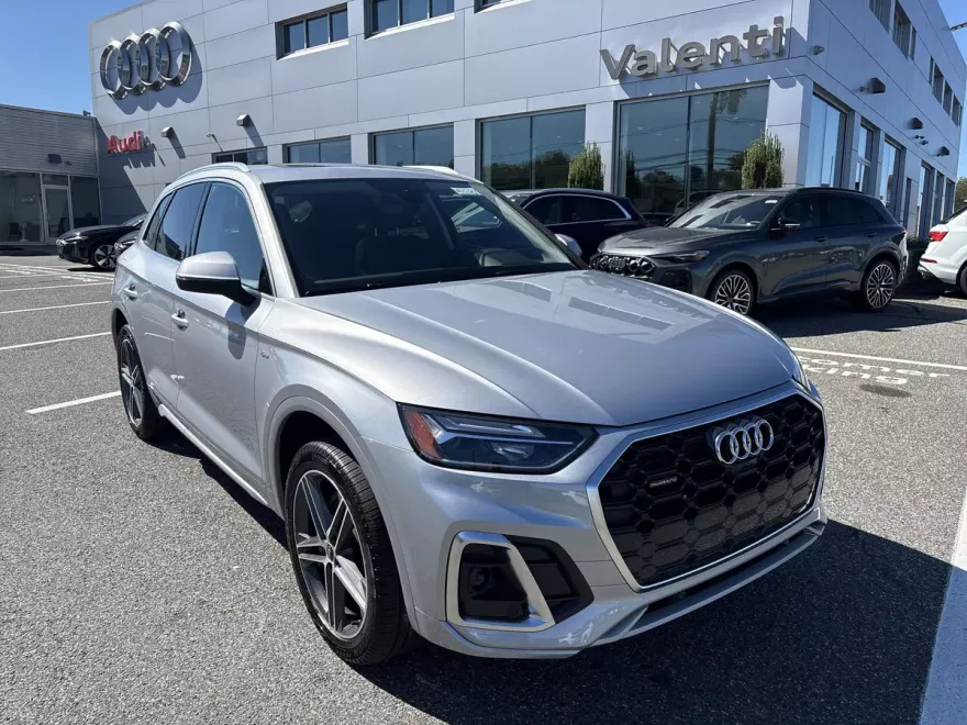 2025 Audi Q5 S line Premium Plus photo 1