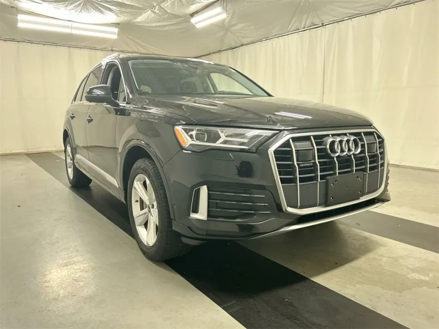 2023 Audi Q7 45 Premium photo 1