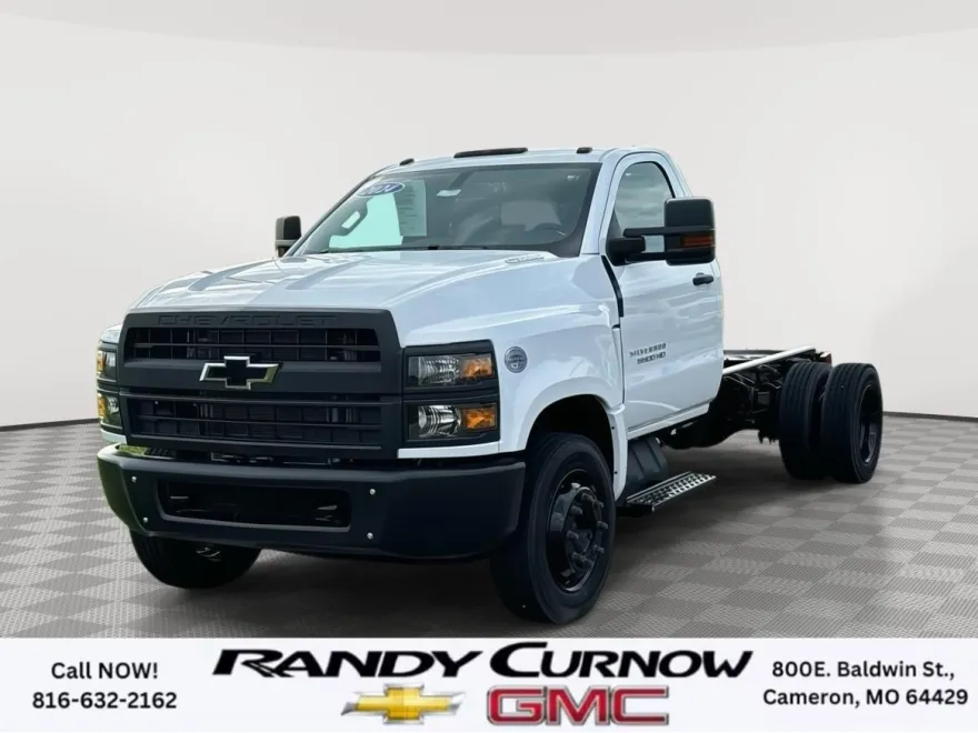 2024 Chevrolet Silverado 5500HD Work Truck photo 1