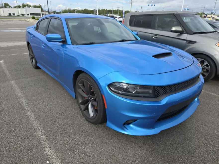 2019 Dodge Charger GT photo 1