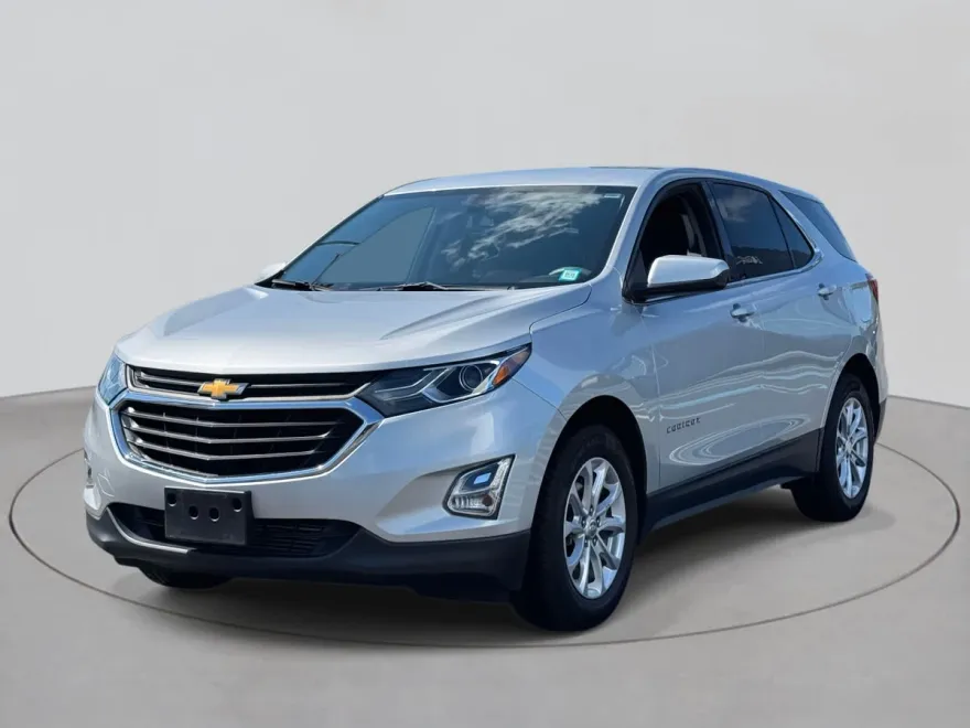 2019 Chevrolet Equinox LT photo 1
