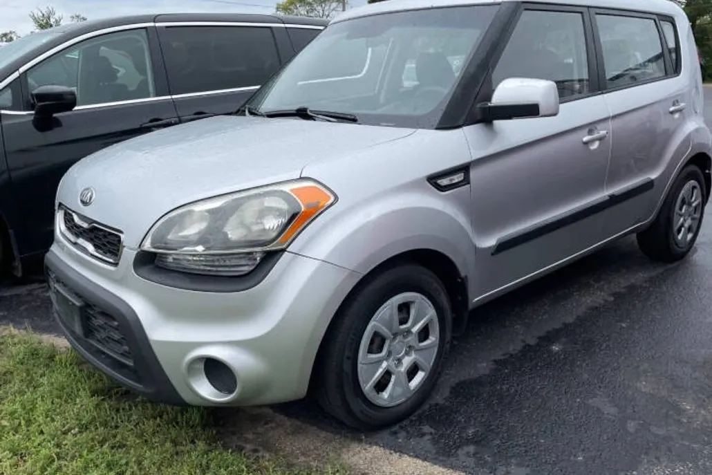 2013 Kia Soul Base photo 1