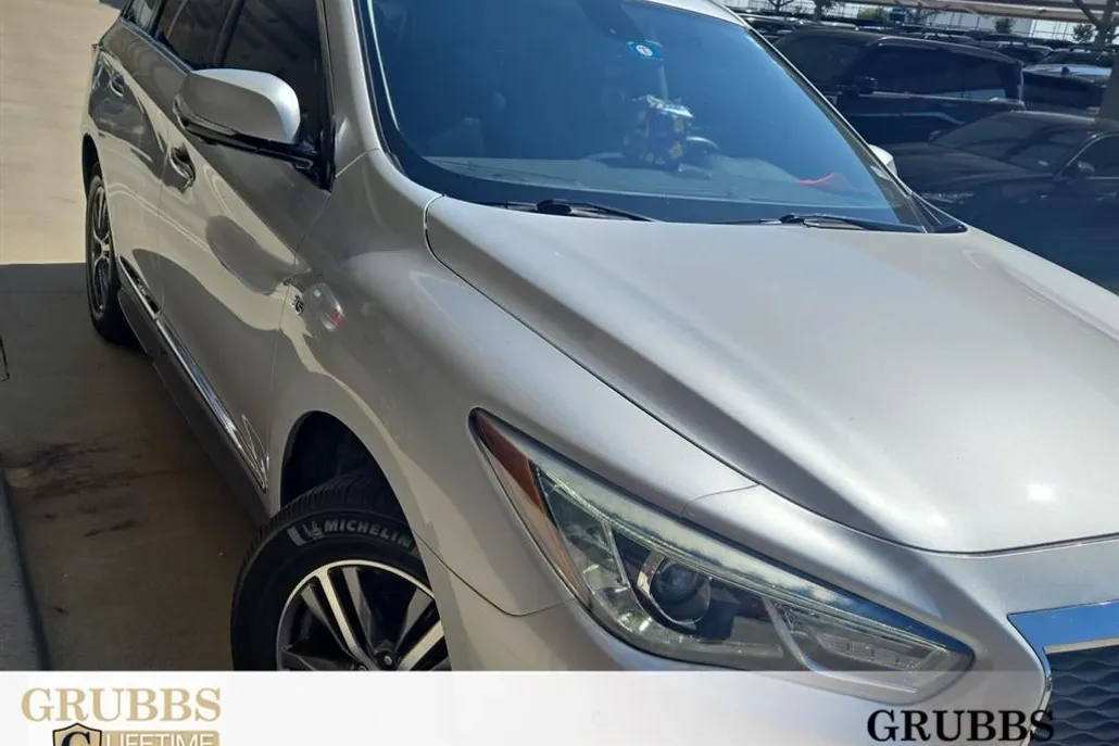 2018 Infiniti QX60 Base photo 1