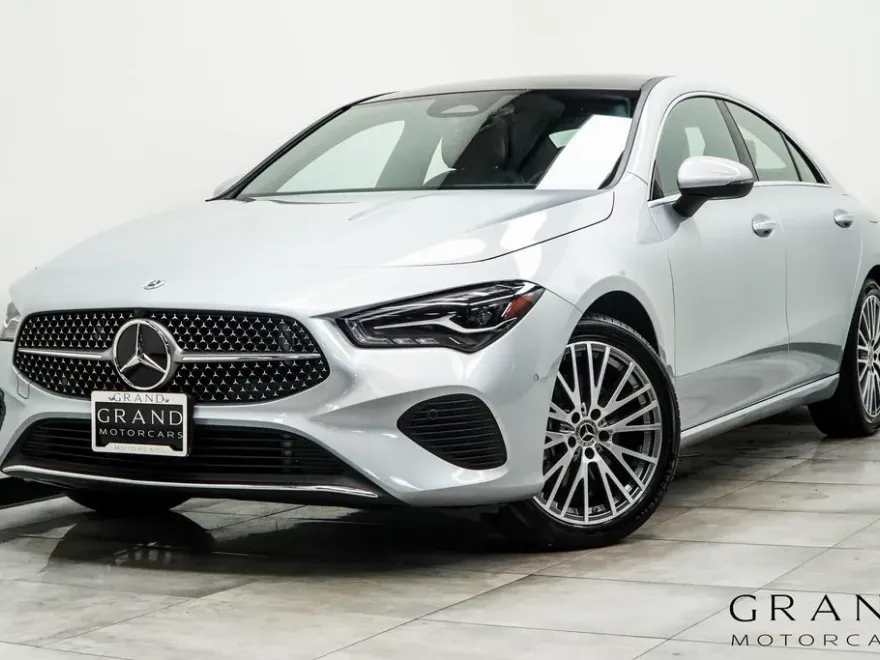 2025 Mercedes Benz CLA 250 photo 1