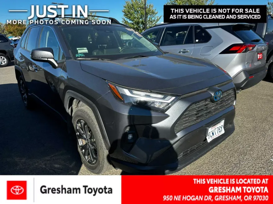 2022 Toyota RAV4 Hybrid XLE Premium photo 1