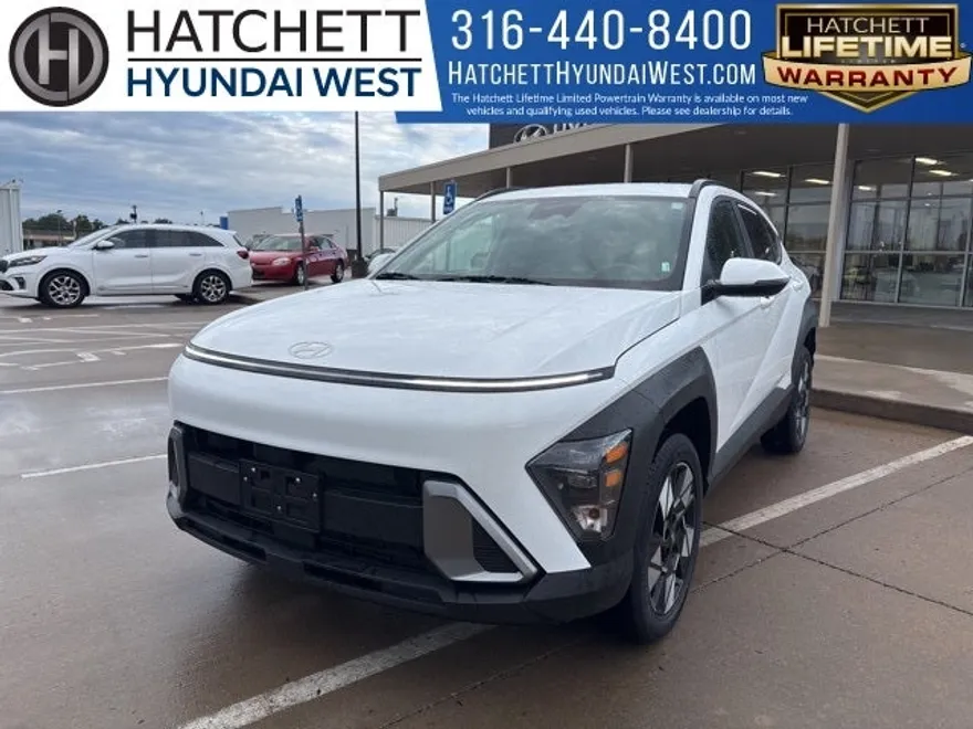 2025 Hyundai Kona SEL photo 1