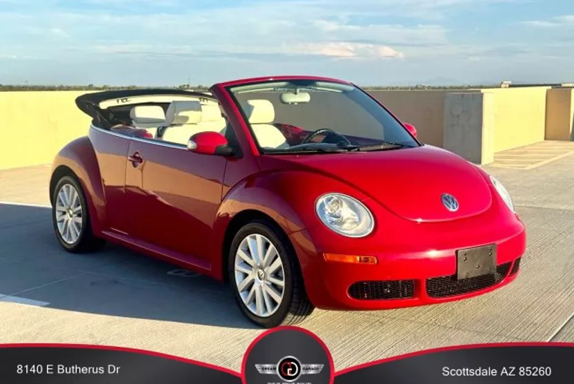 2010 Volkswagen Beetle photo 1