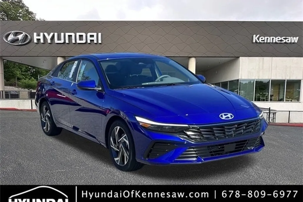 2025 Hyundai Elantra SEL Convenience photo 1