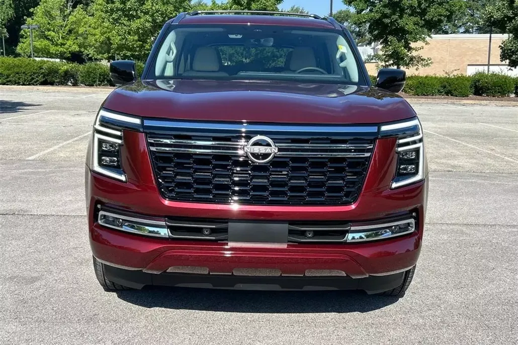 2025 Nissan Armada Platinum photo 1