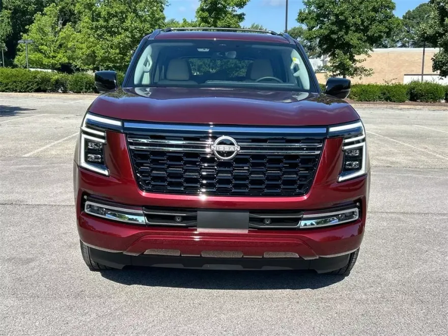 2025 Nissan Armada Platinum photo 1