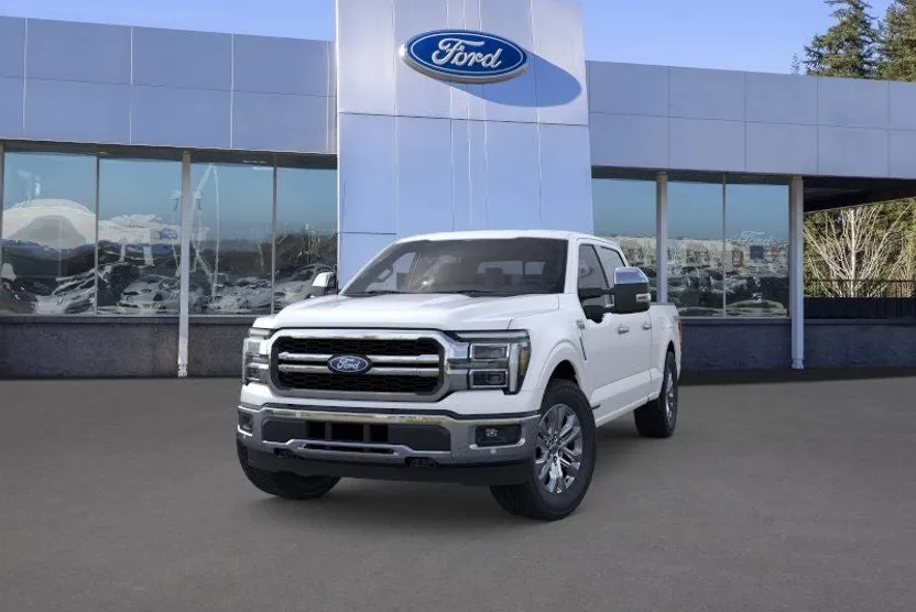 2025 Ford F-150 Lariat photo 1