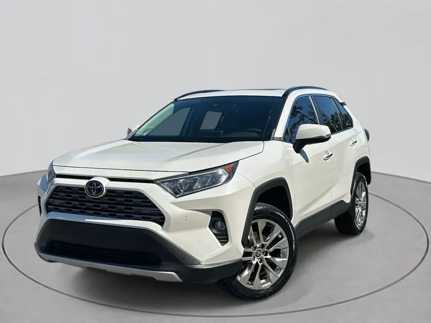 2021 Toyota RAV4 Limited photo 1