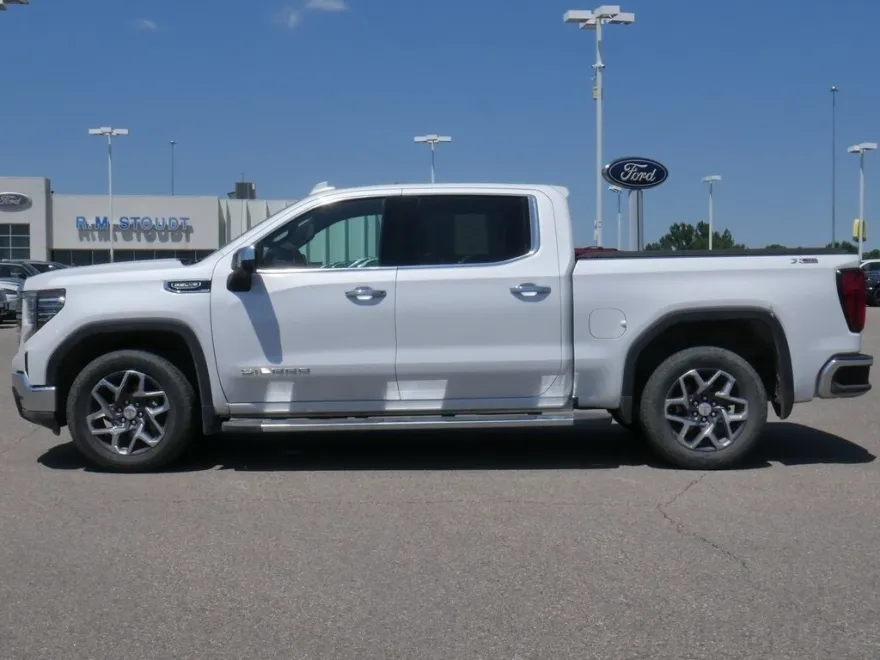 2023 Gmc Sierra 1500 SLT photo 1