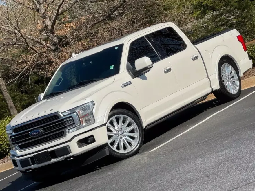 2018 Ford F-150 Limited photo 1