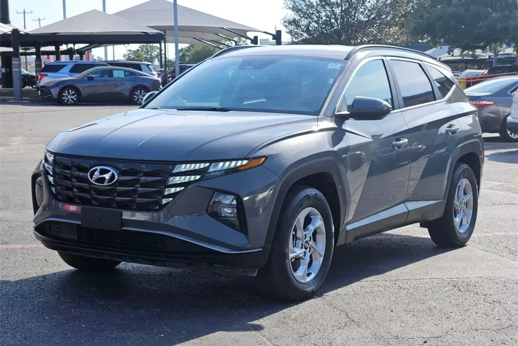 2024 Hyundai Tucson SEL photo 1