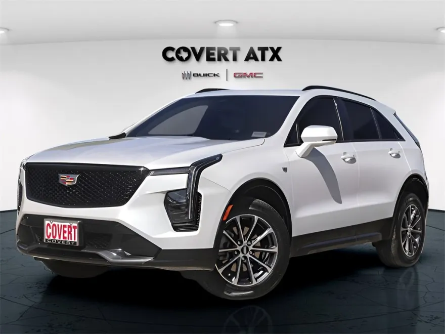 2024 Cadillac XT4 Sport photo 1