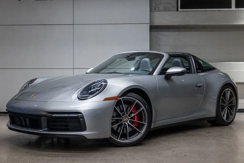 2023 Porsche 911 Targa 4S photo 1