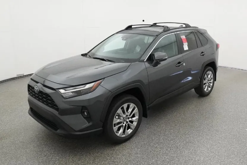 2025 Toyota RAV4 Premium XLE photo 1