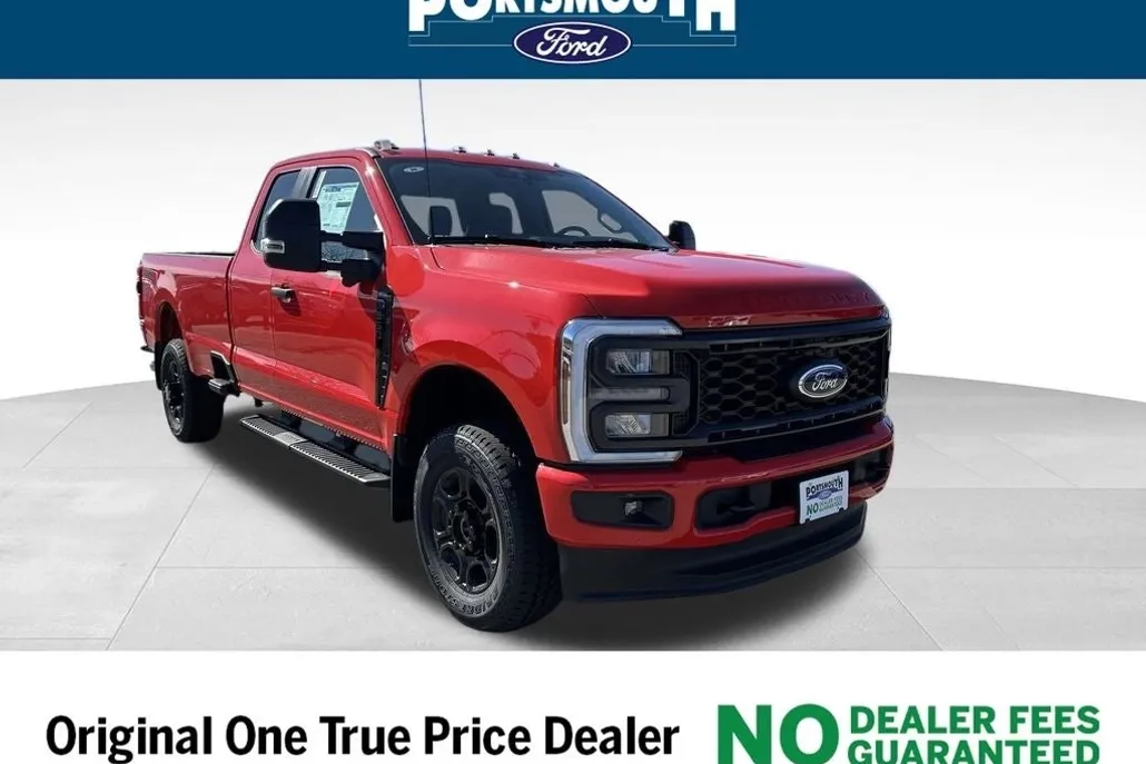 2025 Ford F-350 photo 1
