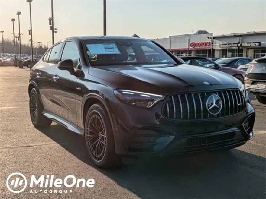 2025 Mercedes Benz GLC AMG 63 photo 1