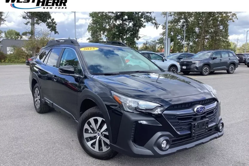 2025 Subaru Outback Premium photo 1