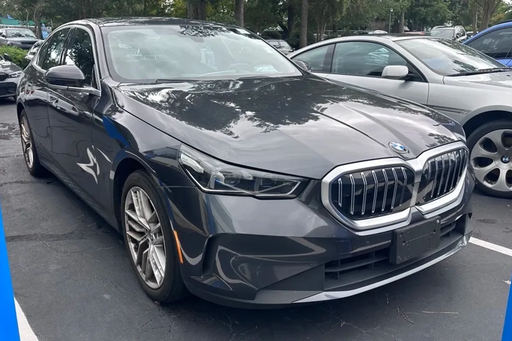 2025 Bmw 530i xDrive photo 1