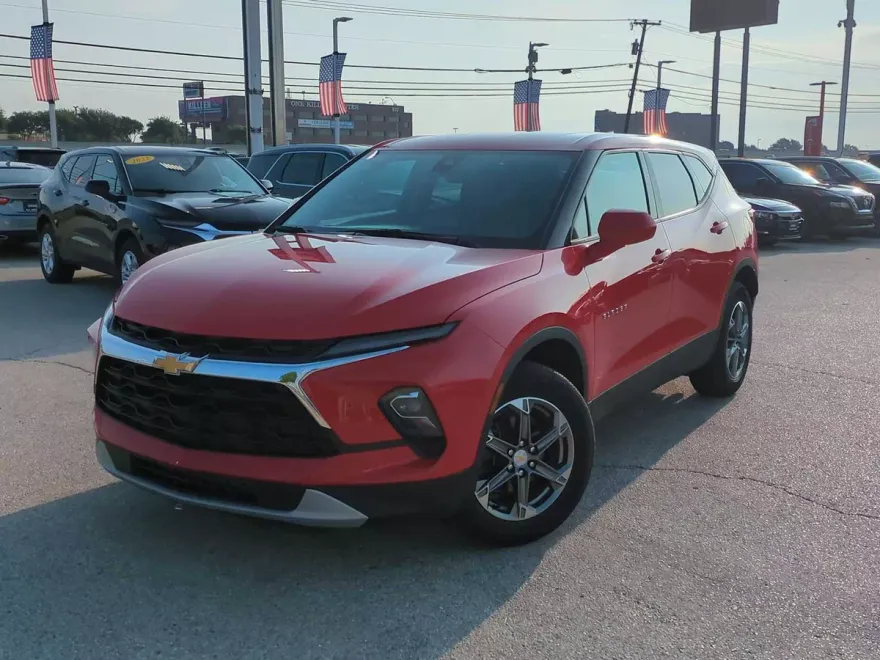 2023 Chevrolet Blazer 2LT photo 1
