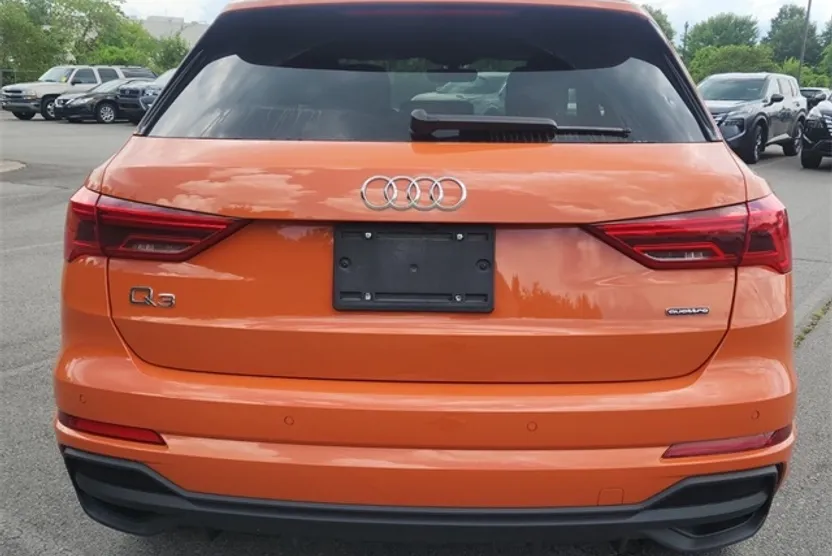 2024 Audi Q3 S line Premium 45 TFSI photo 1