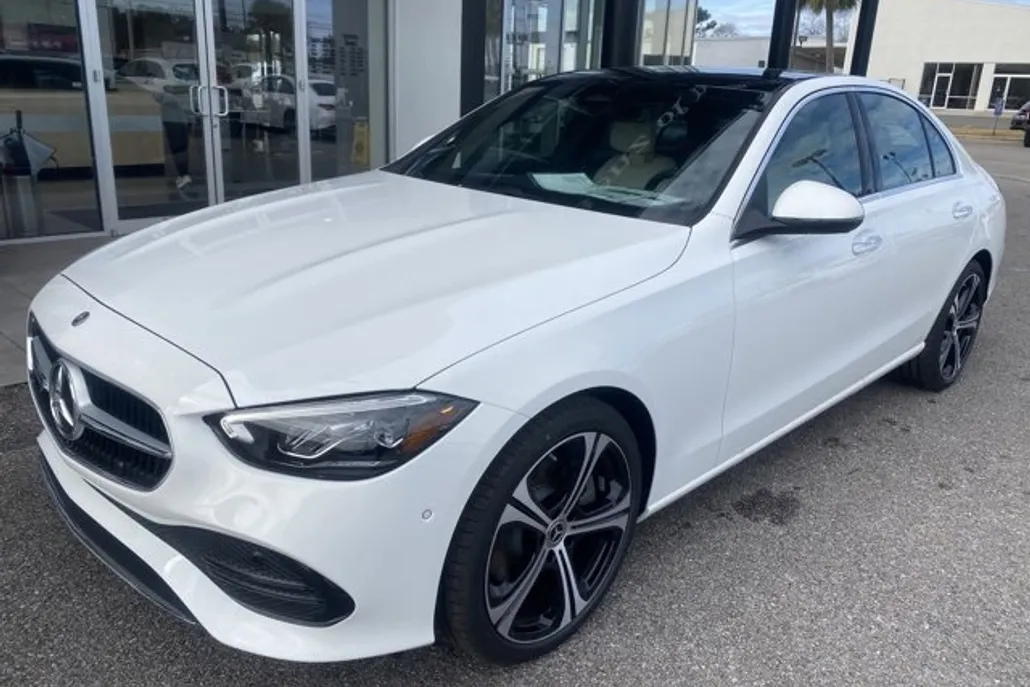 2025 Mercedes Benz C 300 photo 1