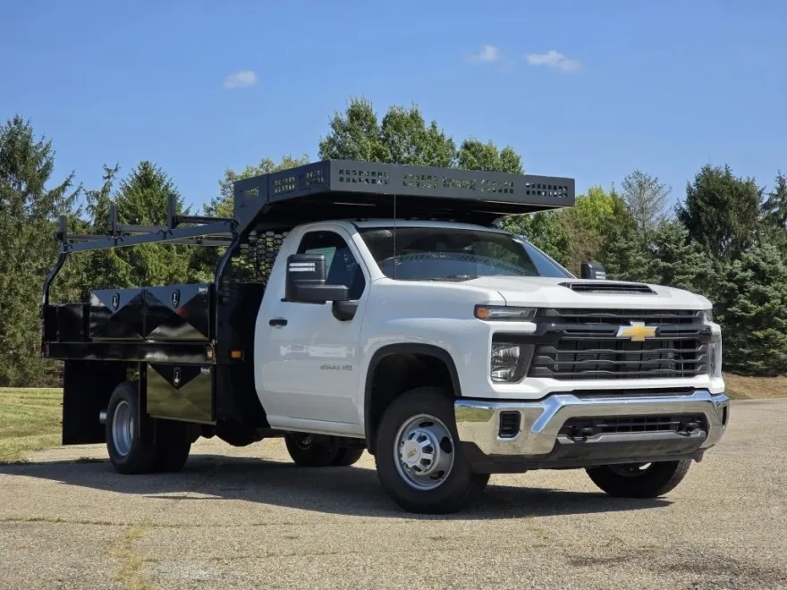2025 Chevrolet Silverado 3500HD Work Truck photo 1