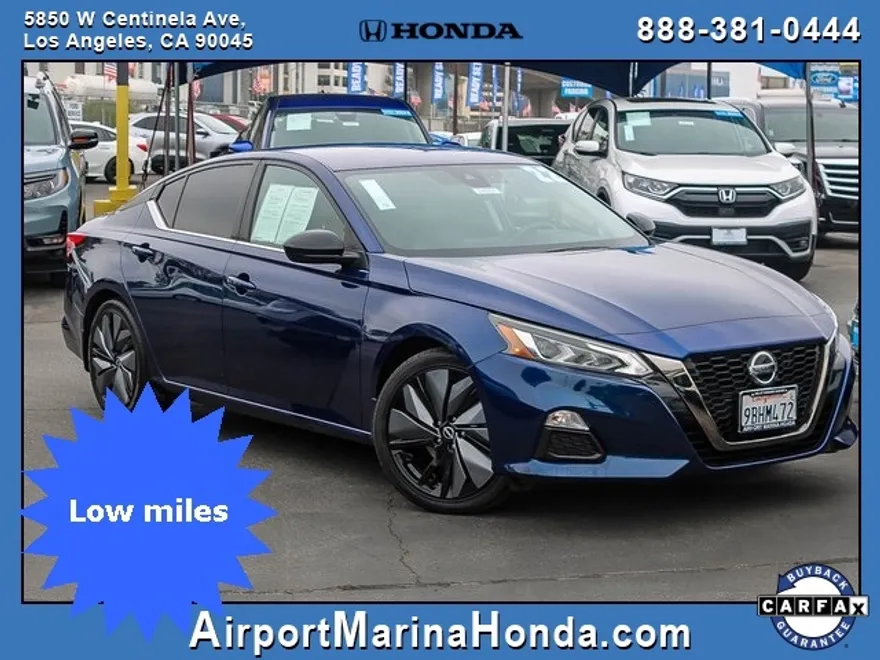 2022 Nissan Altima 2.5 SR photo 1