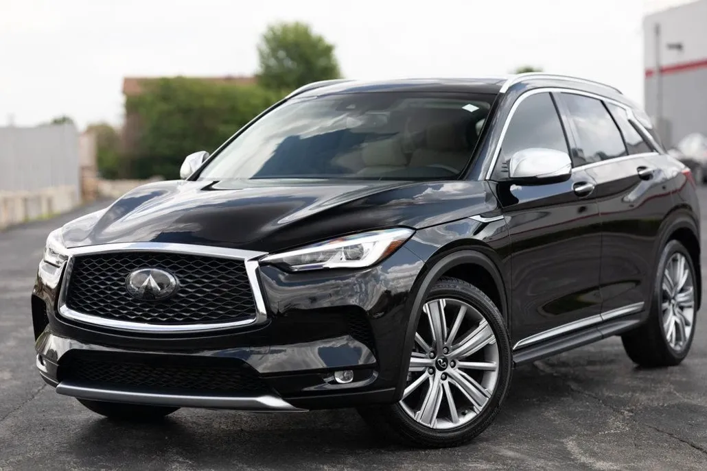 2021 Infiniti QX50 Luxe photo 1