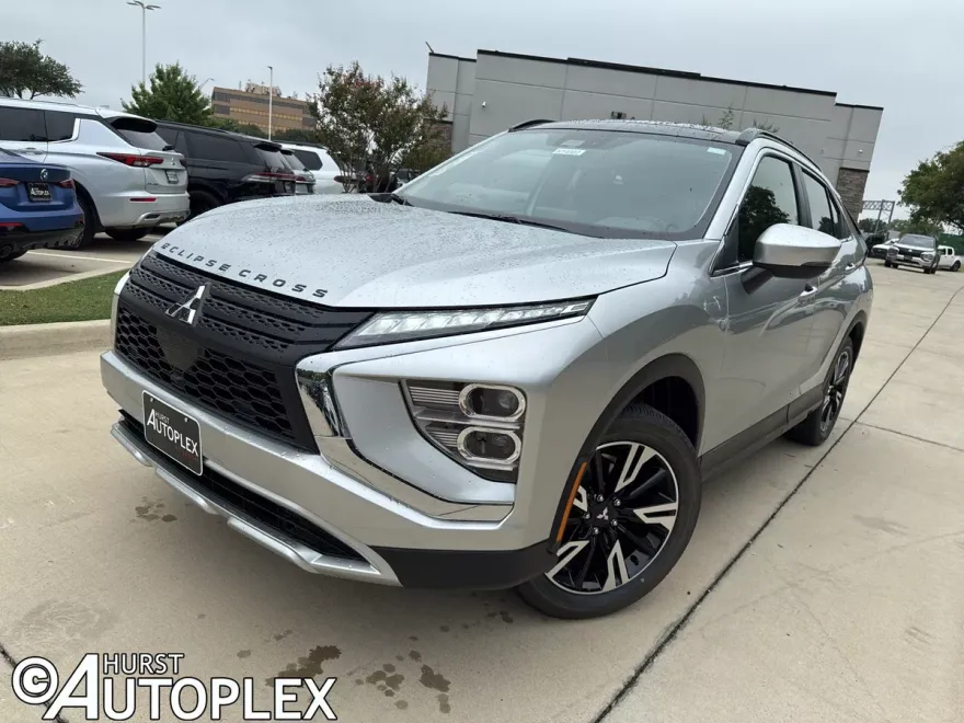 2025 Mitsubishi Eclipse Cross SE photo 1
