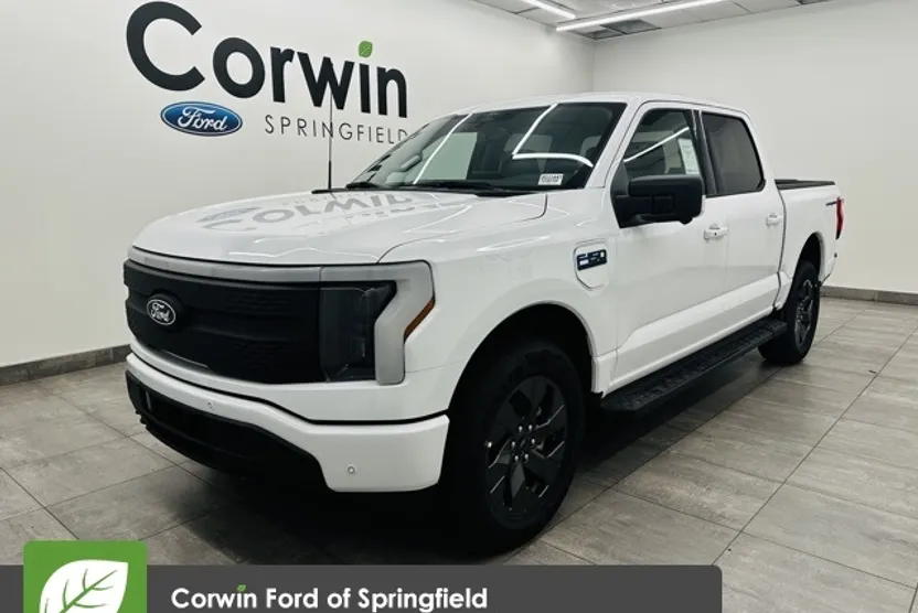 2025 Ford F-150 Lightning photo 1
